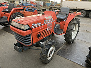 Минитрактор Kubota Z L1-215D 4х4 наработка 1139 мч Москва