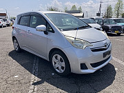 Компактвэн Toyota Ractis кузов NSP120 модификация X минивэн Москва