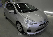 Хэтчбек гибрид TOYOTA AQUA  год выпуска  2012 Москва