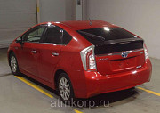 Хэтчбек гибрид TOYOTA PRIUS 2012 гв двиг. 1,8 л Москва