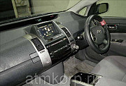 Хэтчбек гибрид TOYOTA PRIUS 2011 г Москва