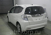 Хэтчбек гибрид HONDA FIT HYBRID кузов GP1 модификация Hybrid 10th Anniversary 2012 пробег 79 т.км бе Москва