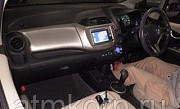 Хэтчбек гибрид HONDA FIT HYBRID кузов GP1 модификация Hybrid XH ION гв 2012 пробег 85 т.км темно-кра Москва