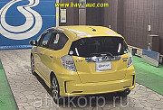 Хэтчбек гибрид HONDA FIT HYBRID кузов GP4 модификация Hybrid RS Fine Style гв 2013 пробег 45 т.км же Москва