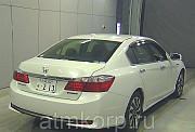 Седан гибрид среднего класса HONDA ACCORD кузов CR6 пробег 86 тыс км цвет белый жемчуг Москва