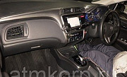 Седан гибрид HONDA GRACE кузов GM4 модификация HYBRID LX год выпуска 2015 пробег 99 тыс км цвет жемч Москва