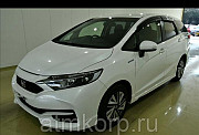 Универсал гибрид Honda SHUTTLE HYBRID кузов GP7 гв 2016 пробег 19 т.км белый жемчуг Москва
