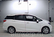Универсал гибрид Honda SHUTTLE HYBRID кузов GP7 модификация Z гв 2015 пробег 47 т.км белый Москва