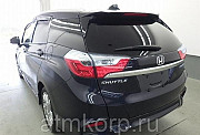 Универсал гибрид Honda SHUTTLE HYBRID кузов GP7 модификация Z гв 2015 пробег 68 т.км темно-синий Москва