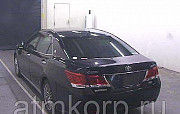 Седан гибрид TOYOTA CROWN Москва