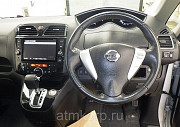 Минивэн 8 мест премиум класса люкс гибрид NISSAN SERENA S-HYBRID пробег 91 тыс км цвет светло-серый Москва