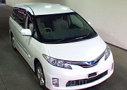 Автомобиль гибрид минивэн TOYOTA ESTIMA HYBRID кузов AHR20W Москва