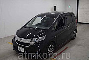 Минивэн гибрид 5 мест HONDA FREED PLUS HYBRID кузов GB7 модификация Hybrid EX гв 2016 пробег 37 т.км Москва
