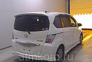 Минивэн гибрид 6 мест HONDA FREED SPIKE HYBRID кузов GP3 модификация Hybrid 2013 пробег 191 т.км бел Москва