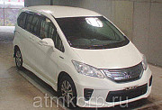Минивэн гибрид 7 мест HONDA FREED SPIKE HYBRID кузов GP3 модификация Hybrid 2011 пробег 150 т.км бел Москва