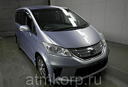 Минивэн гибрид 7 мест HONDA FREED SPIKE HYBRID кузов GP3 модификация Hybrid 2012 пробег 130 т.км све Москва
