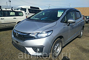 Хэтчбек гибрид HONDA FIT HYBRID кузов GP6 модификация Hybrid L гв 2016 4WD пробег 128 т.км серебрист Москва