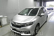 Универсал гибрид Honda SHUTTLE HYBRID кузов GP8 4WD гв 2016 пробег 168 т.км серебристый Москва