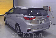 Универсал гибрид Honda SHUTTLE HYBRID кузов GP8 4WD модификация X гв 2015 пробег 98 т.км серебристый Москва
