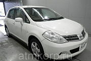 Седан NISSAN TIIDA LATIO кузов SC11 пробег 46 тыс км цвет белый жемчуг Москва