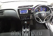 Седан HONDA GRACE кузов GM6 модификация LX год выпуска 2015 пробег 83 тыс км цвет серый Москва