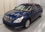 Седан среднего класса NISSAN TEANA кузов J32 пробег 73 тыс км цвет темно-синий фиолетовый хамелеон Москва