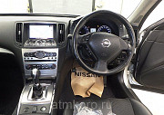 Седан спортивный класс  NISSAN SKYLINE кузов V36 пробег 115 тыс км цвет блестящее серебро Москва