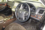 Седан TOYOTA CROWN год выпуска  2014 Москва