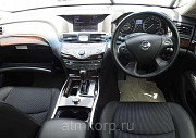 Седан NISSAN FUGA цвет серый Москва