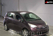 Минивэн TOYOTA RACTIS цвет чайный Москва