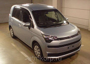 Минивэн TOYOTA SPADE год выпуска  2012 Москва