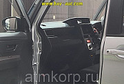 Минивэн 2 поколение SUBARU JUSTY класса компактвэн кузов M900F гв 2016 пробег 13 т.км цвет серебрист Москва