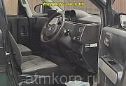 Минивэн TOYOTA SPADE цвет пурпурный Москва