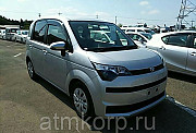 Минивэн TOYOTA SPADE цвет бронза Москва