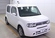 Минивэн NISSAN CUBE цвет блестящий белый Москва