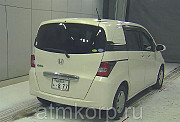 Минивэн HONDA FREED SPIKE кузов GB3 модификация G Just Selection гв 2011 пробег 166 т.км белый жемчу Москва