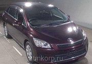 Минивэн TOYOTA MARK X ZIO цвет фиолетовый Москва