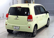 Минивэн TOYOTA PORTE цвет  желтый Москва
