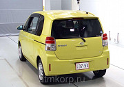 Минивэн TOYOTA SPADE цвет желтый Москва
