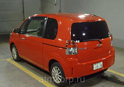 Минивэн TOYOTA SPADE цвет  красный Москва