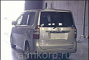 Автомобиль минивэн TOYOTA NOAH год выпуска  2013 Москва