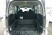 Минивэн TOYOTA VOXY цвет бронза Москва