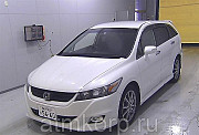 Минивэн 6 мест Honda Stream кузов RN6 модификация RSZ S Package г 2013 пробег 118 т.км белый жемчуг Москва