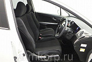 Минивэн 6 мест Honda Stream кузов RN6 модификация RSZ г 2014 пробег 172 т.км белый жемчуг Москва