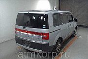 Минивэн 5 поколение MITSUBISHI DELICA D 5 кузов CV2W гв 2012 салон 7 мест пробег 91 т.км цвет серебр Москва
