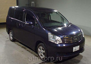 Минивэн TOYOTA NOAH полный привод 4 wd  7 мест цвет  пурпурный Москва