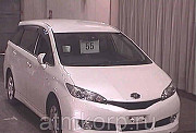 Минивэн TOYOTA WISH полный привод 4 wd  7 мест цвет белый Москва