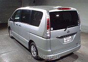 минивэн 8-ми местный NISSAN SERENA кузов FNC26 полный привод 4 wd пробег 104 тыс км цвет серебристый Москва