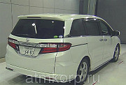 Минивэн 7 мест Honda Odyssey кузов RC1 пятого поколения Absolute гв 2014 пробег 204 т.км белый жемчу Москва