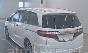 Минивэн VIP 4 места Honda Odyssey кузов RC1 ABSOLUTE RAY YELLOW U гв 2015 пробег 198 т.км жемчужный Москва